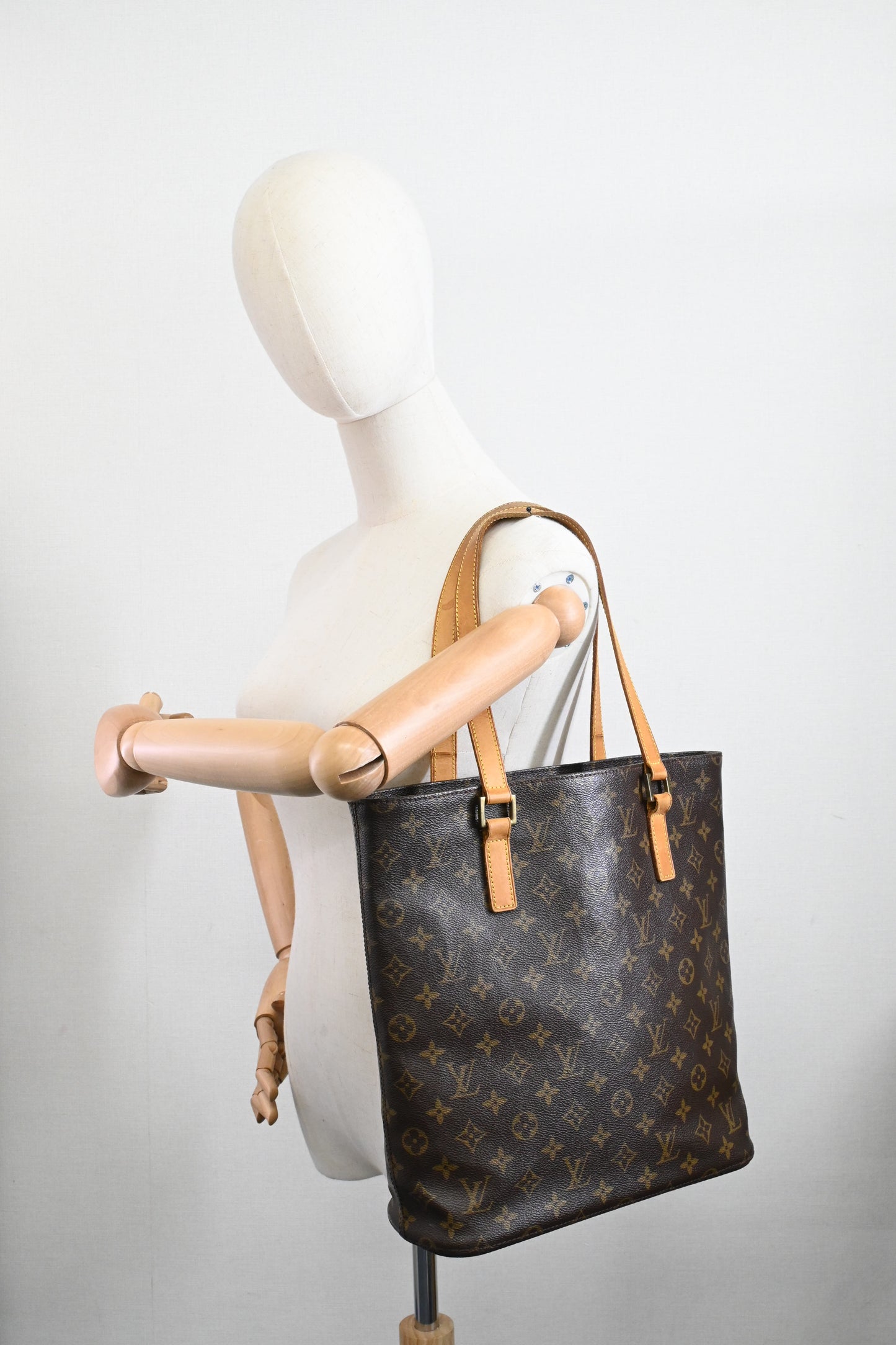 Louis Vuitton Vavin GM in Monogram Canvas