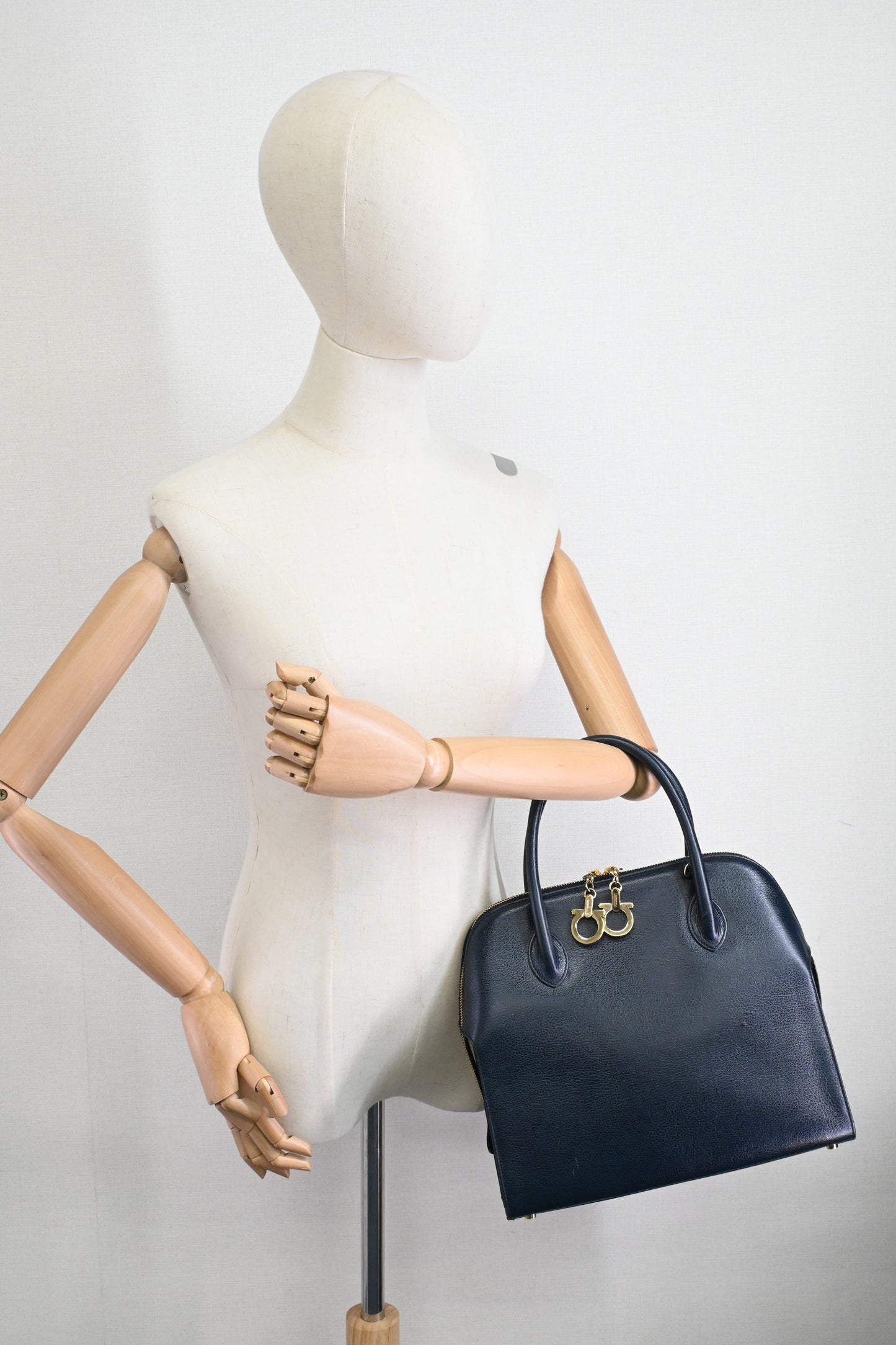 Ferragamo Gancini Handbag in Navy Blue Leather