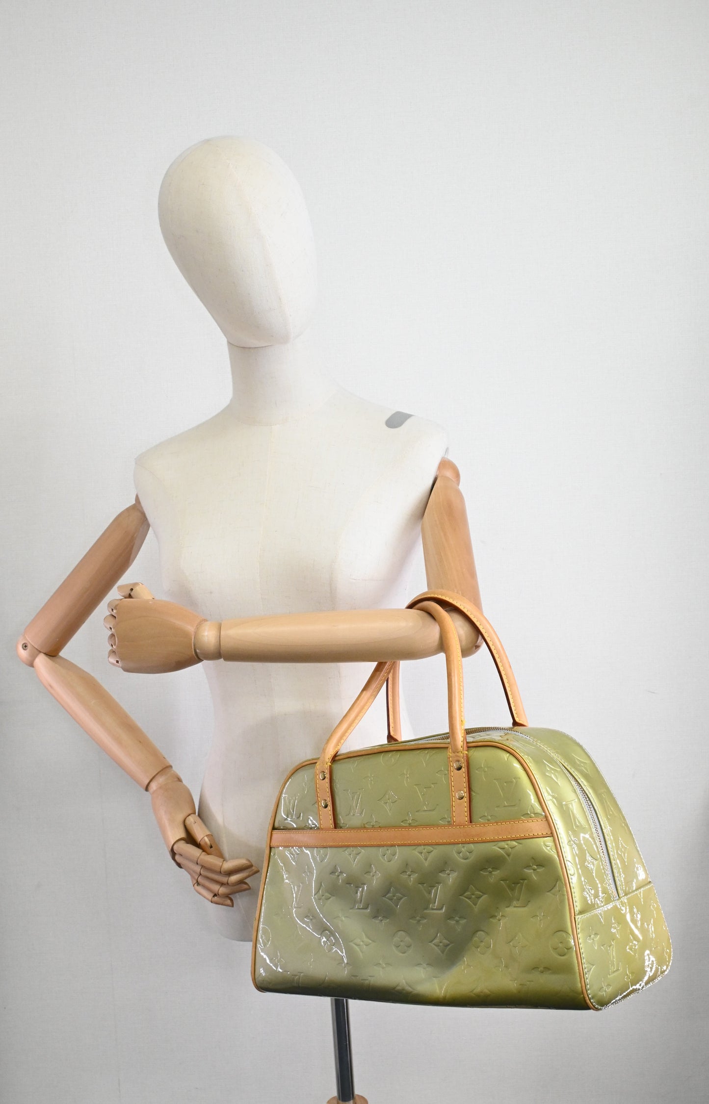 Louis Vuitton Tompkins in Green Metallic Vernis Leather