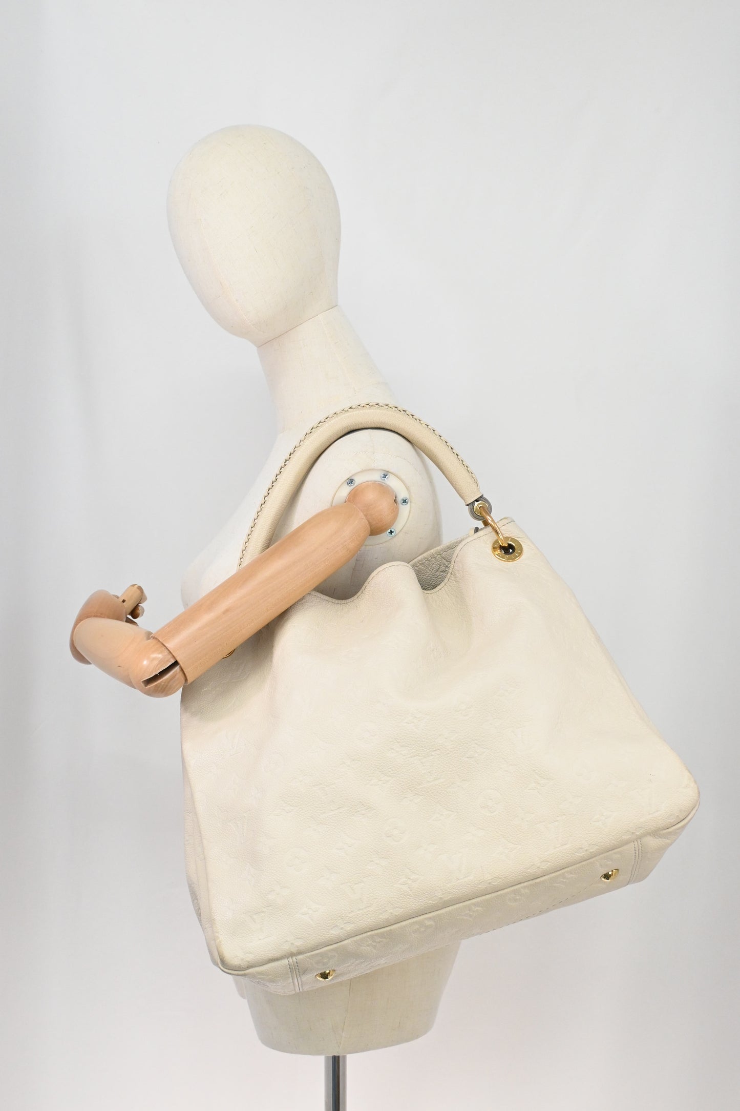 Artsy MM in Neige Empreinte Leather