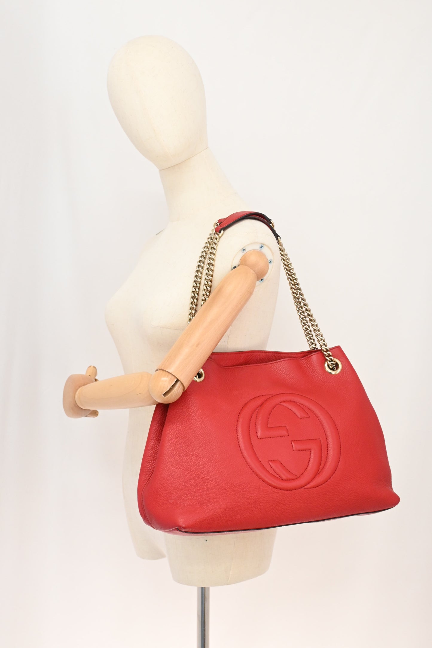 Gucci Soho Chain Shoulder Bag in Red Leather